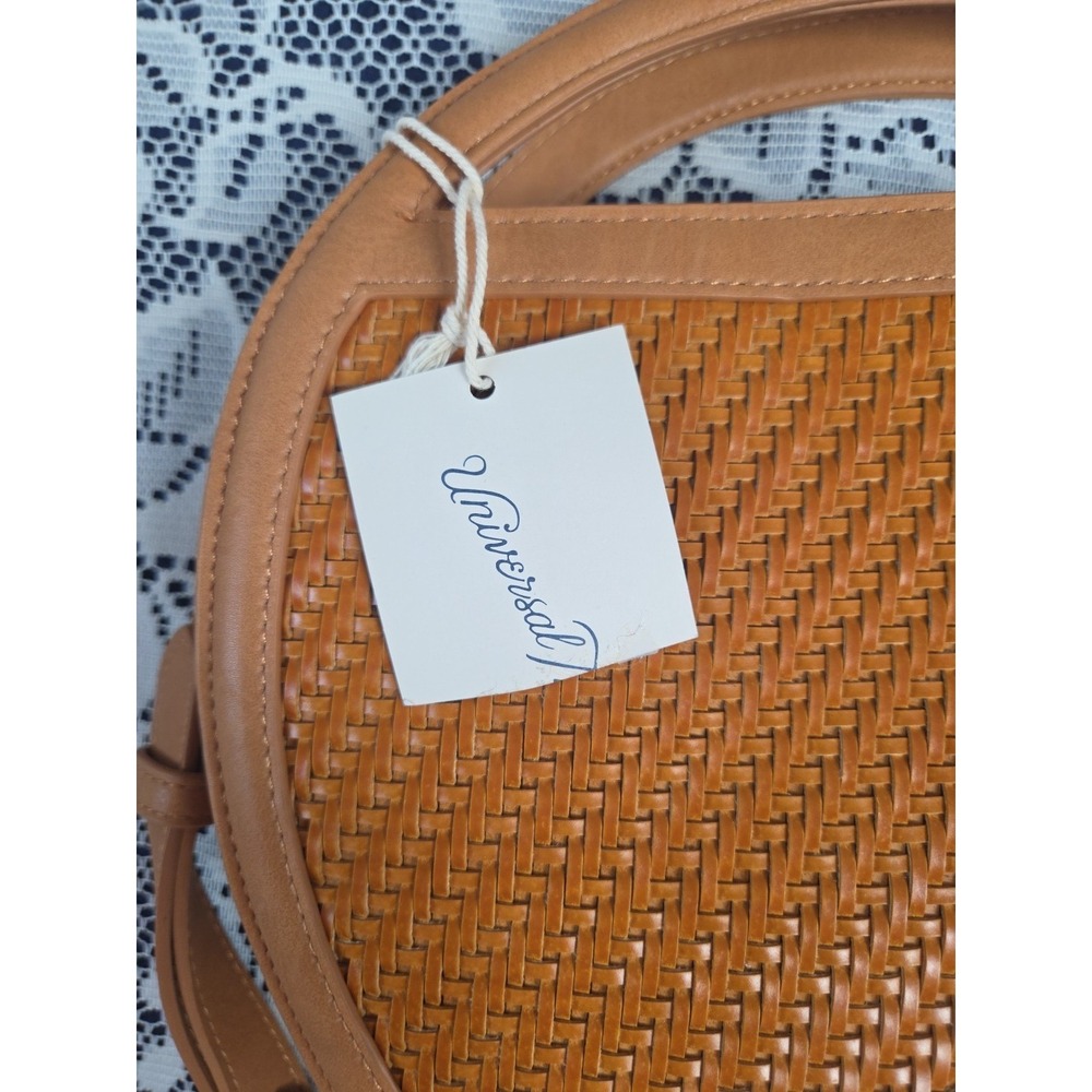 Universal Thread Crossbody Bag Cognac Round Woven Purse Adjustable Strap NWT - Picture 4 of 10